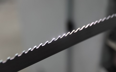 彭水双金属带锯条产生切削噪音的原因具体有哪些？